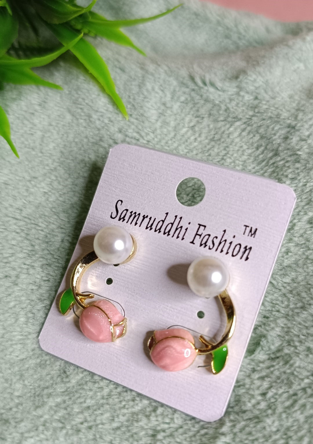 Elegant Pink Rose Pearl Hoop Earrings for Women SS-85