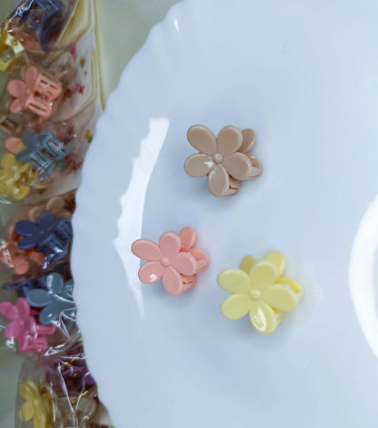 Classic women 3 flowers small hair claw clips SS-20
