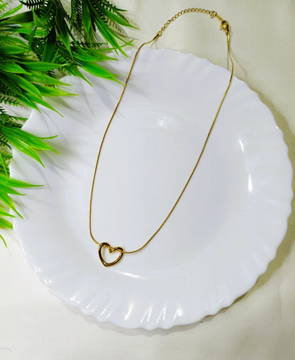 TRENDY Anti Turnish Heart Chain SS-50