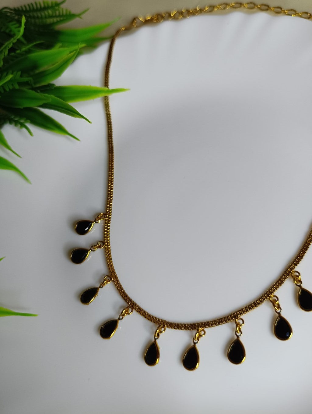 Black Teardrop Charm Gold-Tone Necklace SS-54 (Drop pendent)