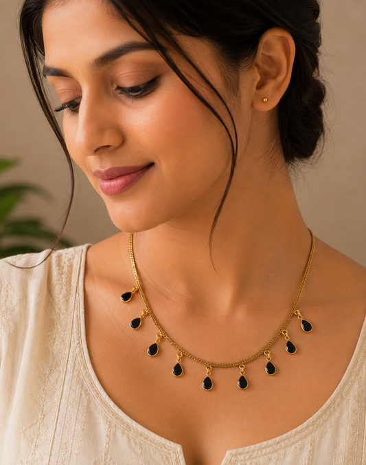 Black Teardrop Charm Gold-Tone Necklace SS-54 (Drop pendent)