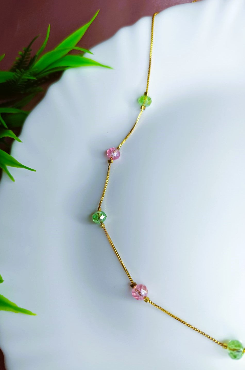 Trendy Beaded gold chain necklace for women SS-84 green and pink
