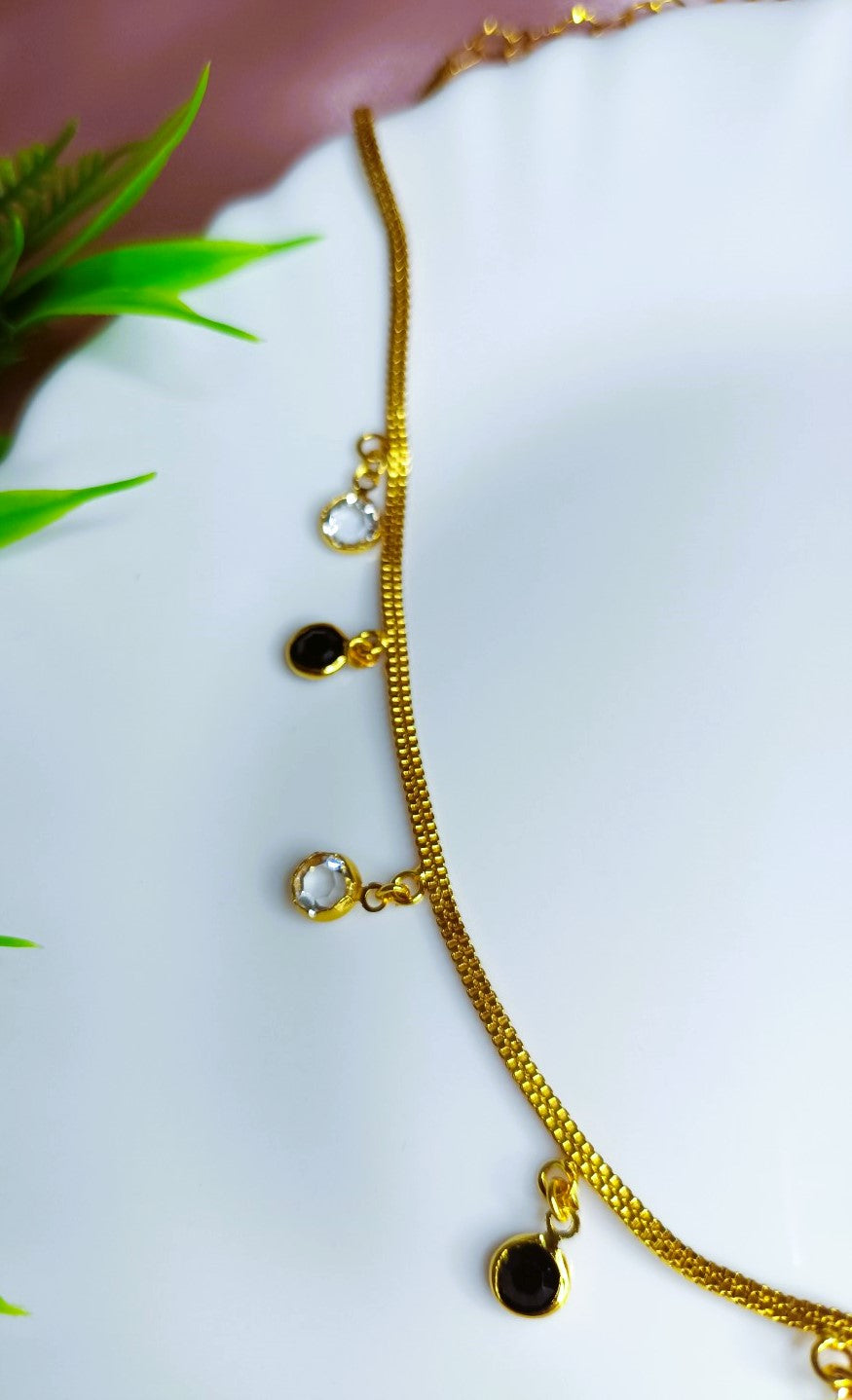 Trendy gold plated black &white stone charm necklace for women SS-89